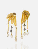 Cargue la imagen en el visor de la galería, Golden Cascade Leaf Earrings - Aquadan.co