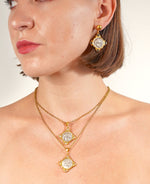 Cargue la imagen en el visor de la galería, Medusa Sapphire Pendant Necklace - Aquadan.co